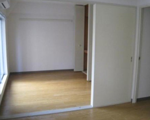 居室・リビング　1987年竣工　分譲賃貸マンション：居室