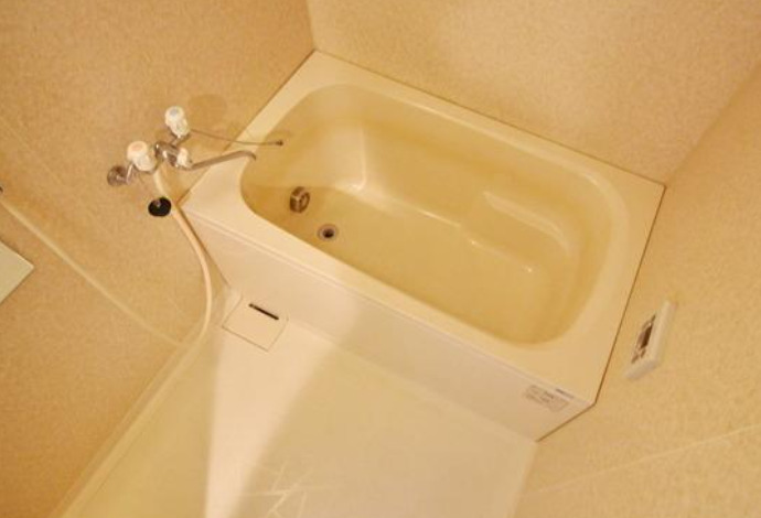 バス・シャワールーム　別部屋の写真を使用しております。