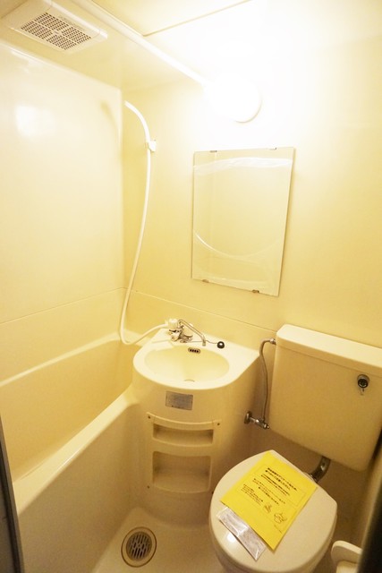 バス・シャワールーム　※参考写真。現況優先です。