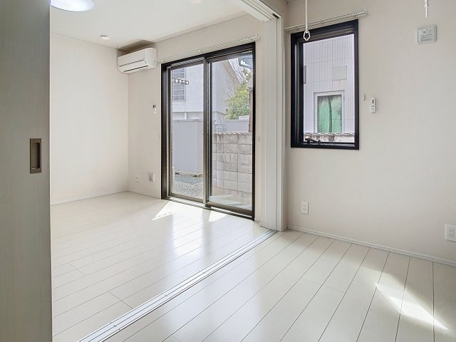 居室・リビング　同タイプサンプル写真