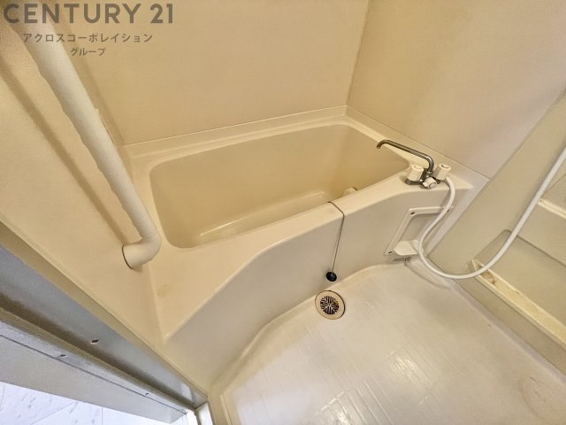 バス・シャワールーム　便利な追い炊き機能付き☆