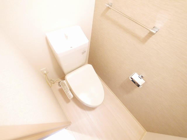 トイレ　落ち着いたトイレです