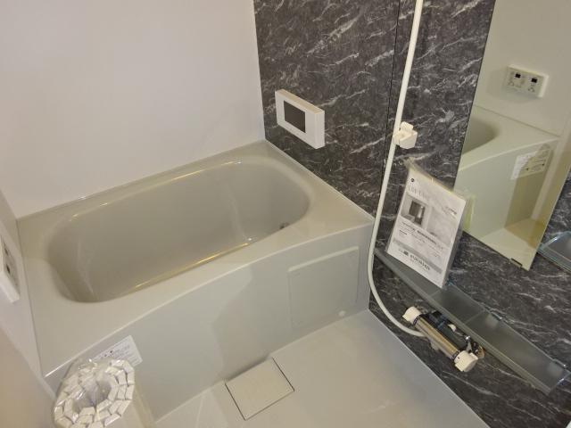 バス・シャワールーム　追い焚き