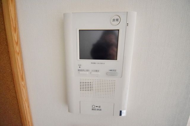 セキュリティ　★モニター付のインターホンです★
