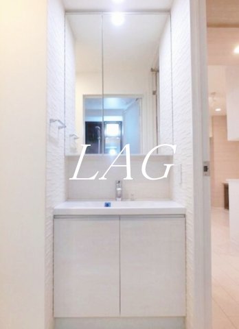 洗面設備　洗面台です。