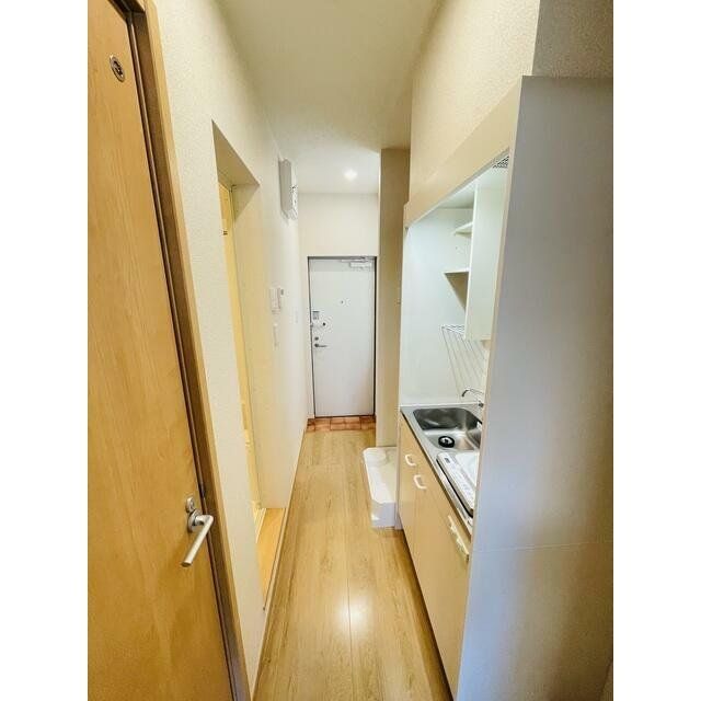 玄関　物件画像