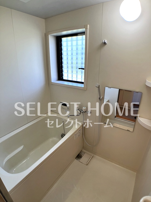 バス・シャワールーム　きれいなお風呂です