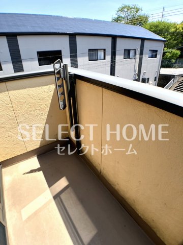 バルコニー　バルコニーからの眺めを楽しみながら食事をしませんか