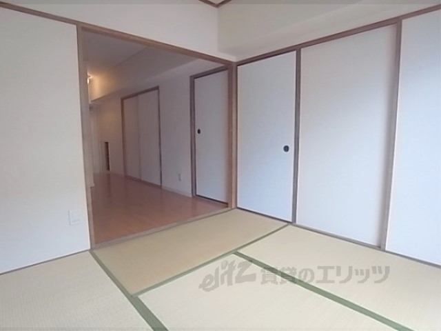 居室・リビング　和室