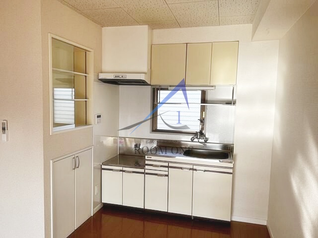 キッチン　キッチンです。