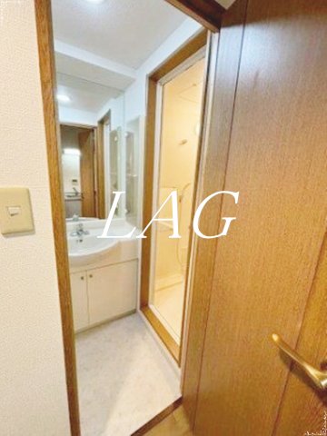 洗面設備　洗面台です。