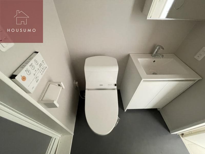 トイレ　清潔感のあるトイレです