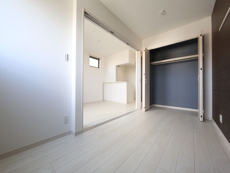 その他部屋・スペース　洋室5.1帖　クローゼット付（収納充実してます）