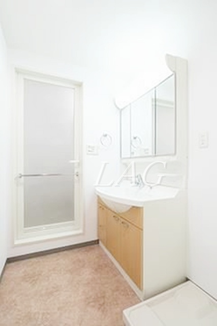 洗面設備　洗面台です。