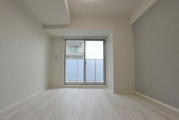 居室・リビング　使いやすい形の為、レイアウトを楽しめます♪