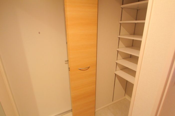 収納　ちょっとした収納スペースも充実しています