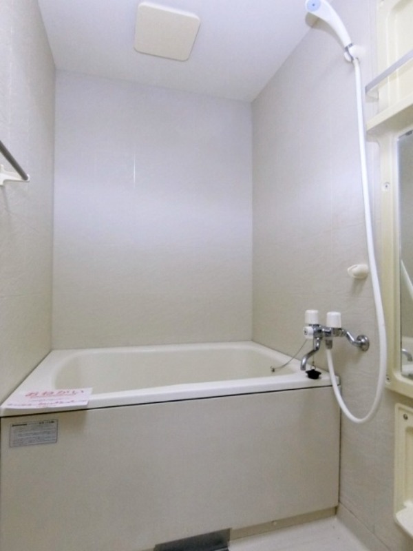 バス・シャワールーム　図面と現状に相違がある場合には現状を優先