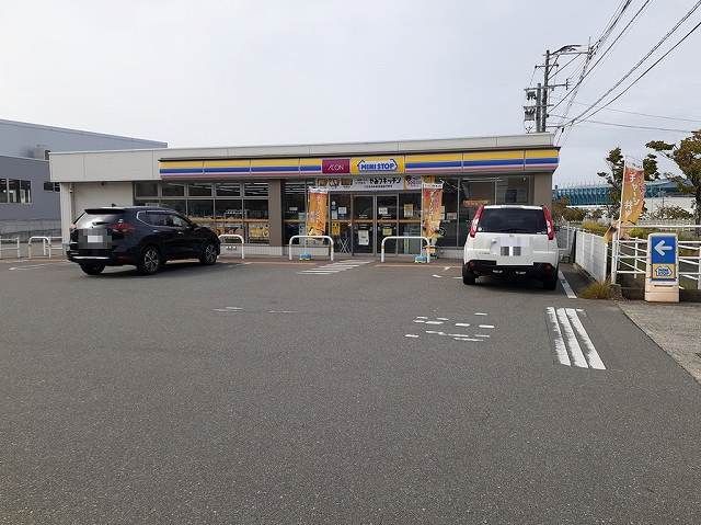 コンビニ　ミニストップ鳥栖藤木町店（コンビニ）まで630m