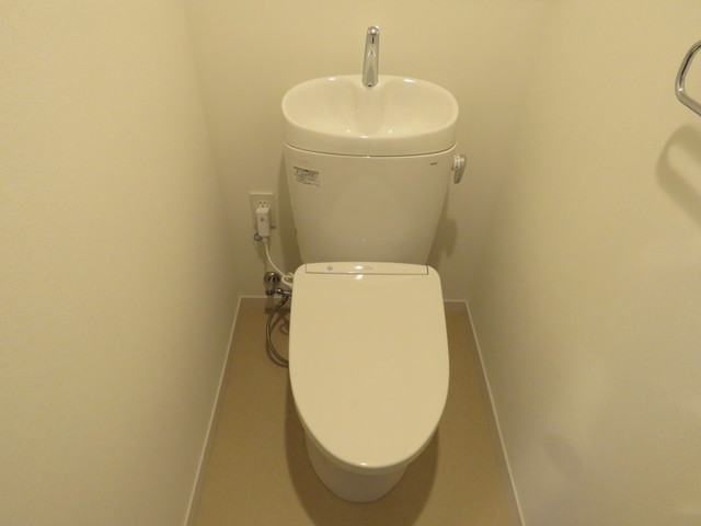 トイレ　同間取別部屋参考写真