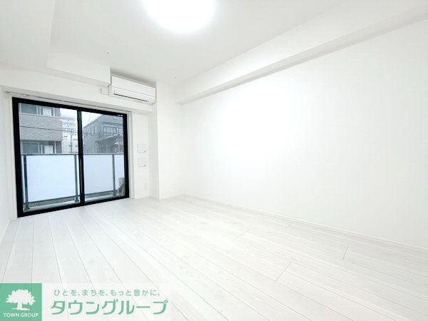 居室・リビング　※同間取参考画像