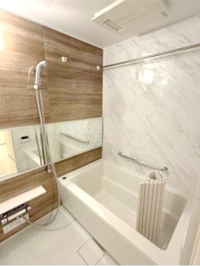 バス・シャワールーム　別部屋参考写真