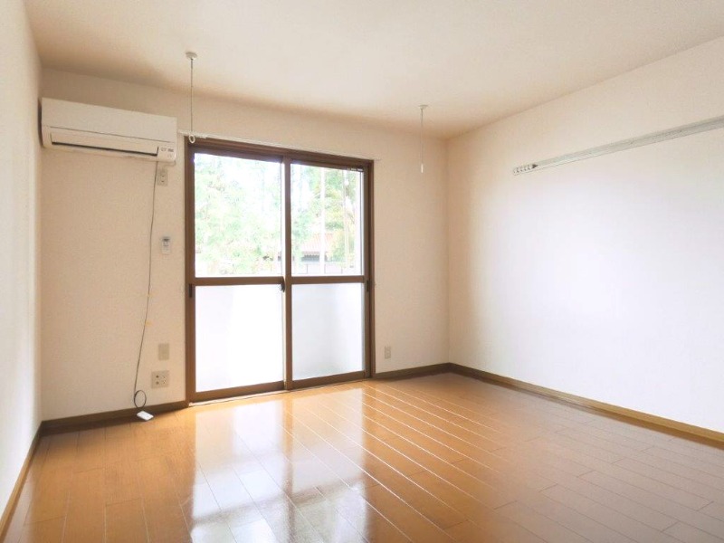 居室・リビング　図面と現状に相違がある場合には現状を優先