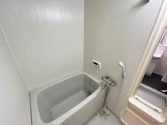 バス・シャワールーム　追い焚き機能