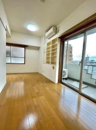 居室・リビング　居室