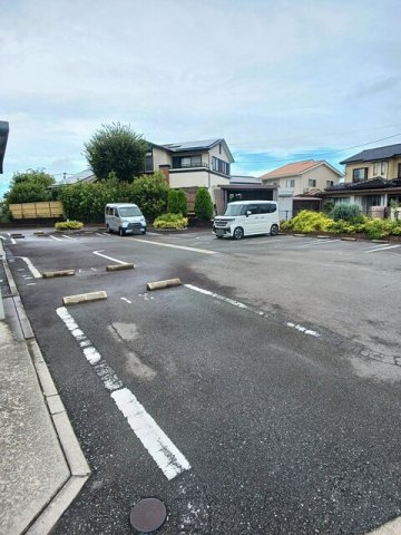 駐車場　駐車場があります