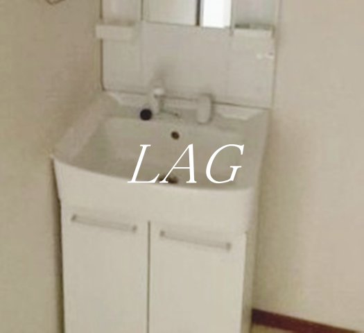 洗面設備　洗面台です。