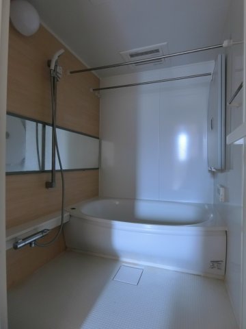 バス・シャワールーム　イメージ101号室の写真（反転あり）