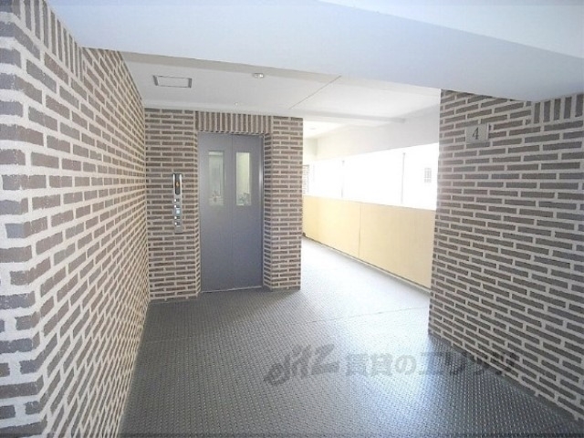 ロビー　ロビー