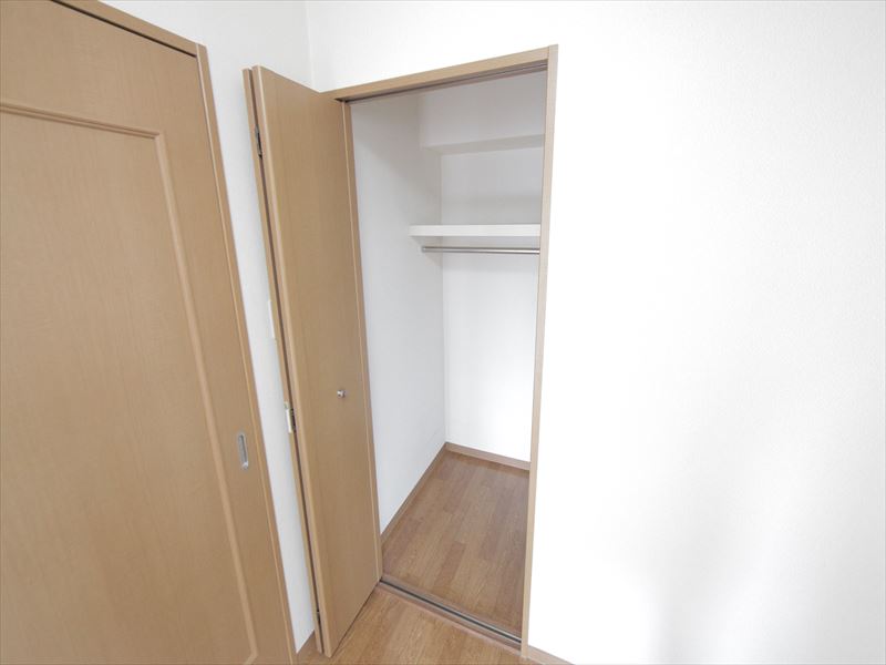 収納　クローゼット