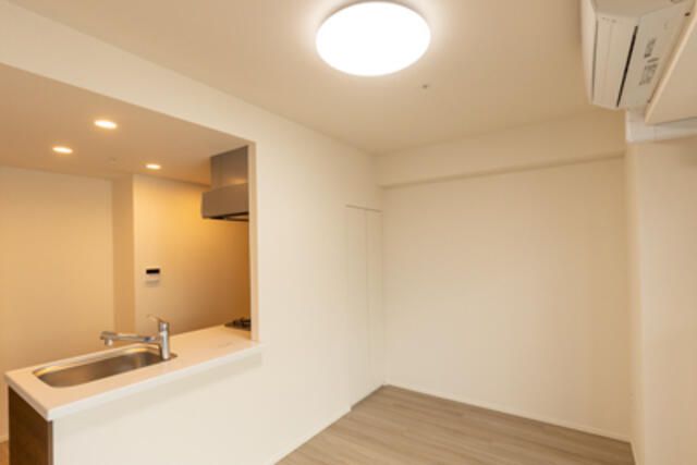 居室・リビング　ゆったり過ごせる居間です