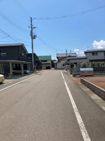 その他　前面道路（その他）まで0m