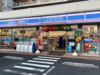 コンビニ　ローソン 昭島昭和町二丁目店（コンビニ）まで216m