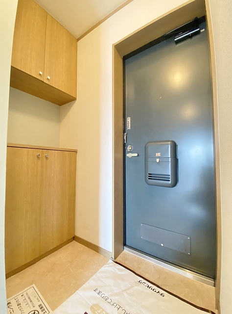 玄関　シューズボックスあります