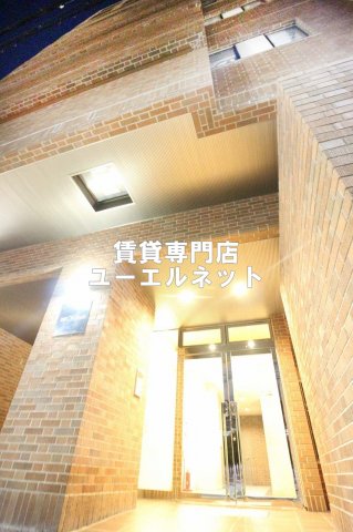 建物外観　シンプルで洗練されたデザインが毎日の暮らしに心地よさをプラス