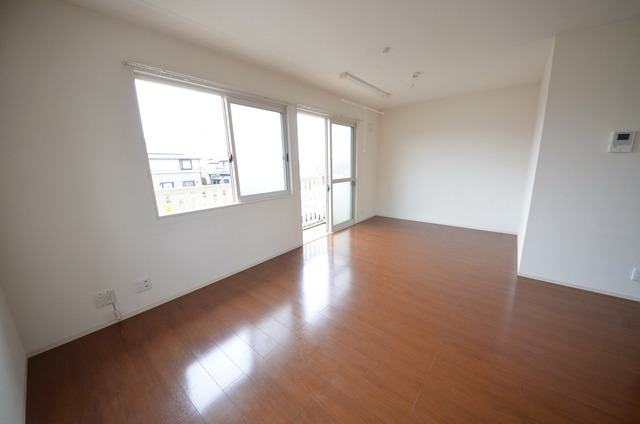 その他部屋・スペース　★大きな窓が、お部屋を明るくしてくれます★