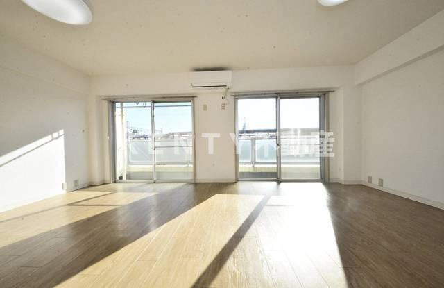 居室・リビング　使いやすい居間です