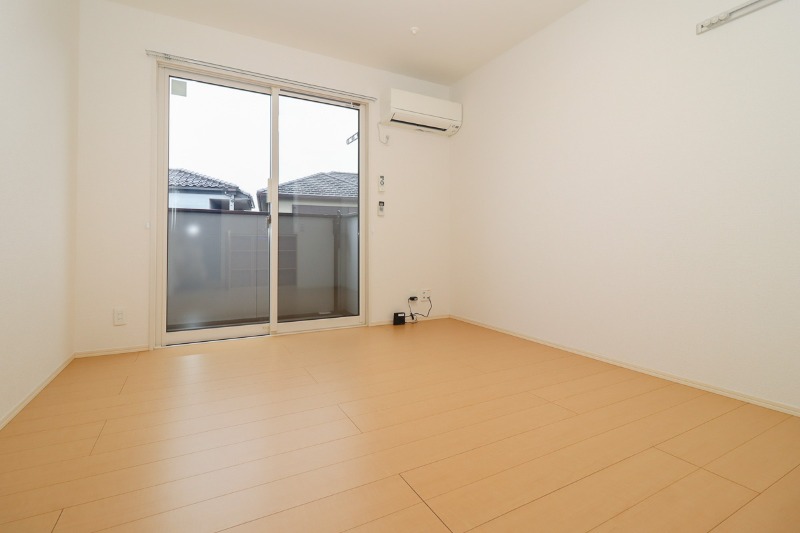 居室・リビング　図面と現状に相違がある場合には現状を優先