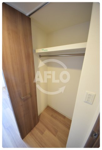 収納　プレサンス天王寺ノースヴィアーレ　クローゼット