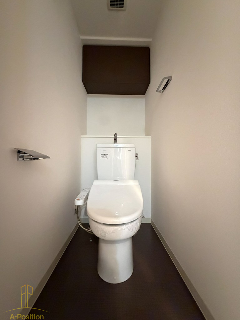 トイレ　プレサンスNEO心斎橋