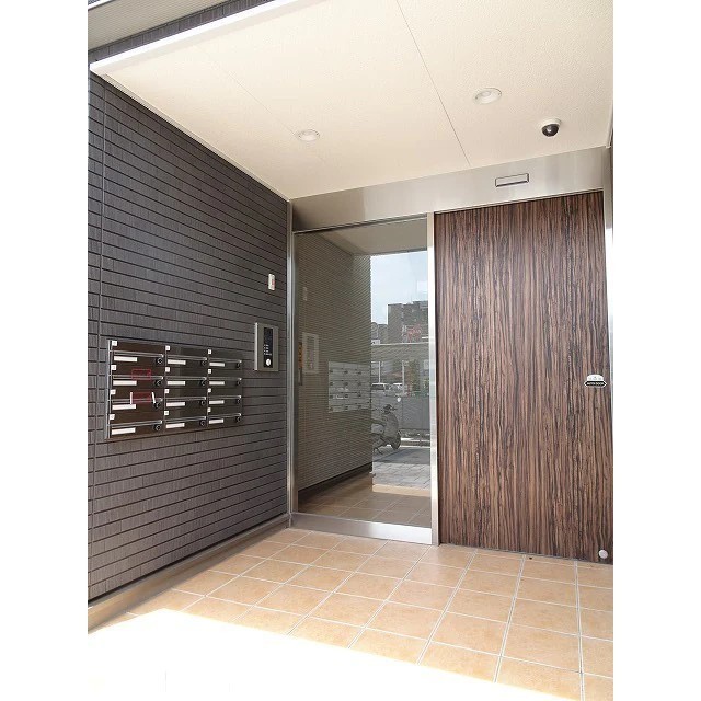 エントランス　エントランス