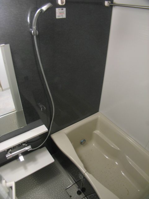 バス・シャワールーム　日々の疲れを癒すお風呂付です