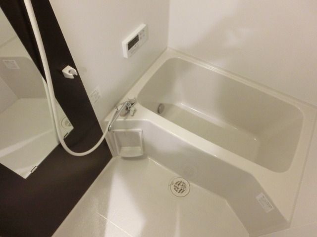 バス・シャワールーム　アクセントパネルがオシャレです