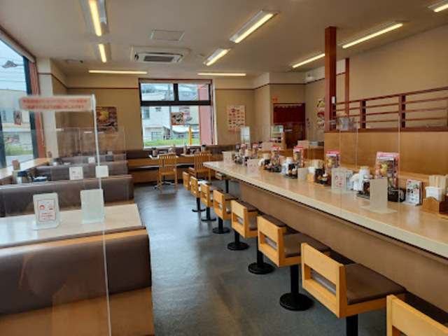 飲食店　かつや稲城矢野口店（飲食店）まで416m