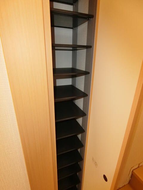 その他設備　シューズボックス