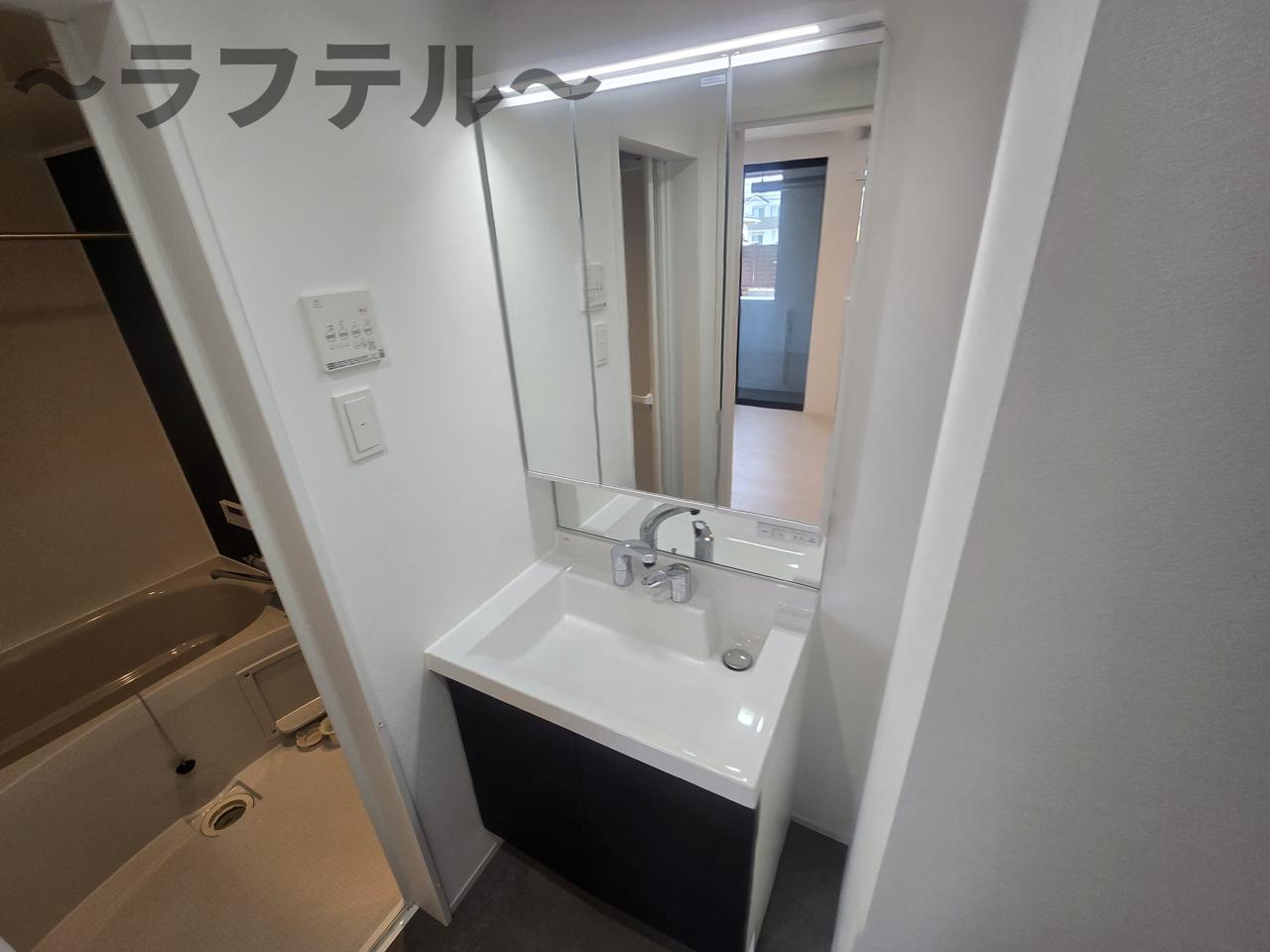 洗面設備　別部屋イメージ写真