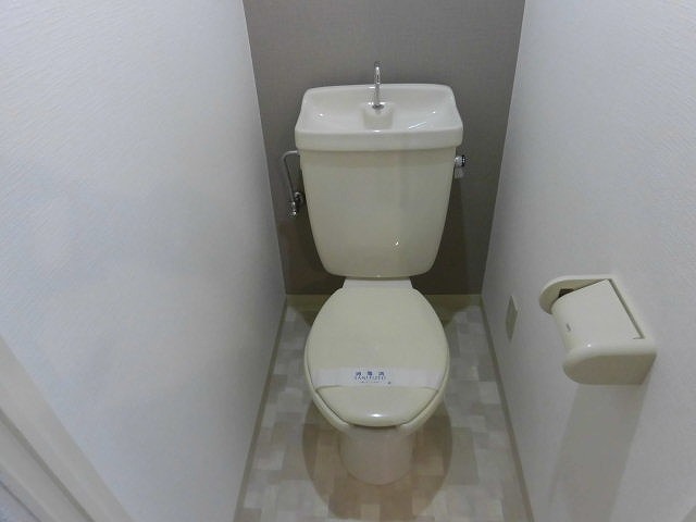 トイレ　清潔感のあるキレイなトイレです